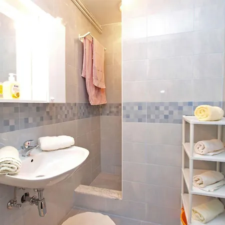 Near In 44647 Appartement Rabac